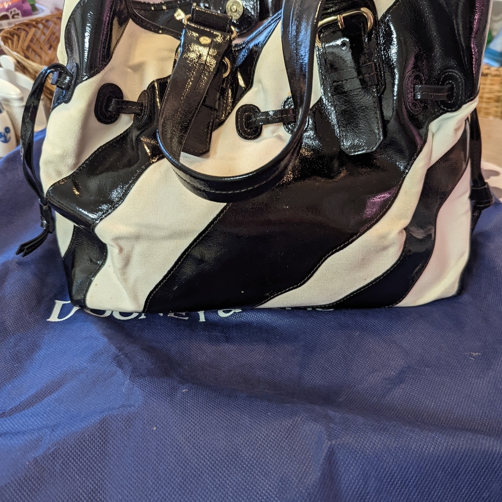 Dooney & Bourke Purse - Picture 4 of 8